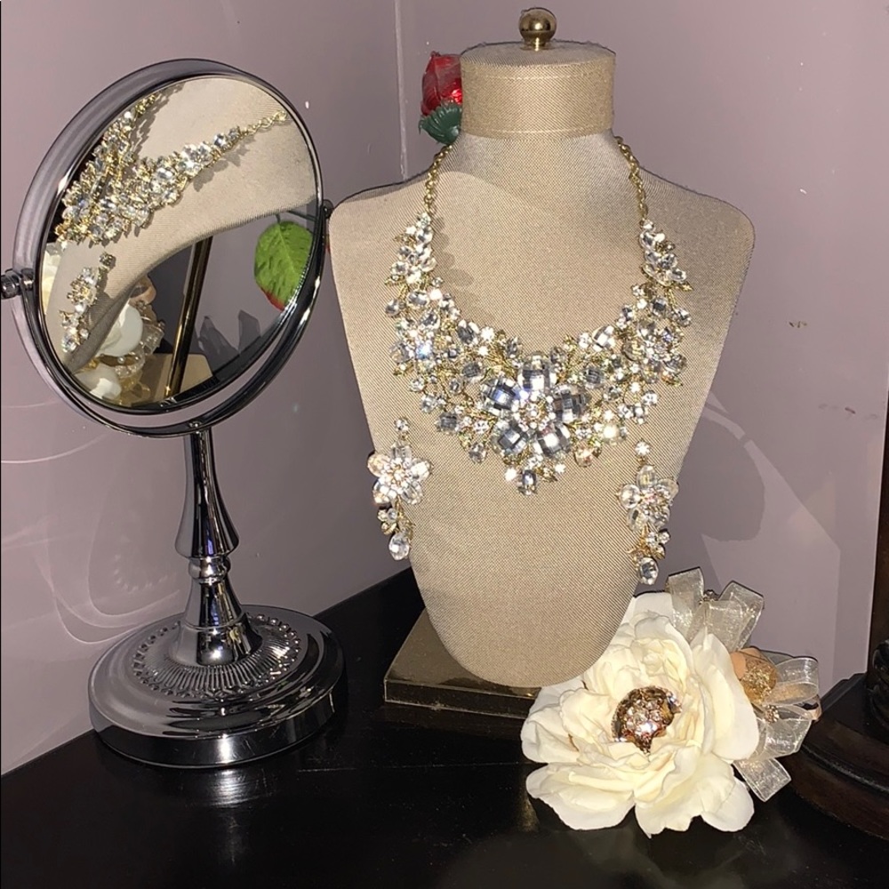 💞Statement Necklace & Earring Set💞